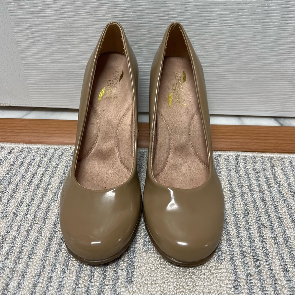 Aerosoles Major Role Dress Pump